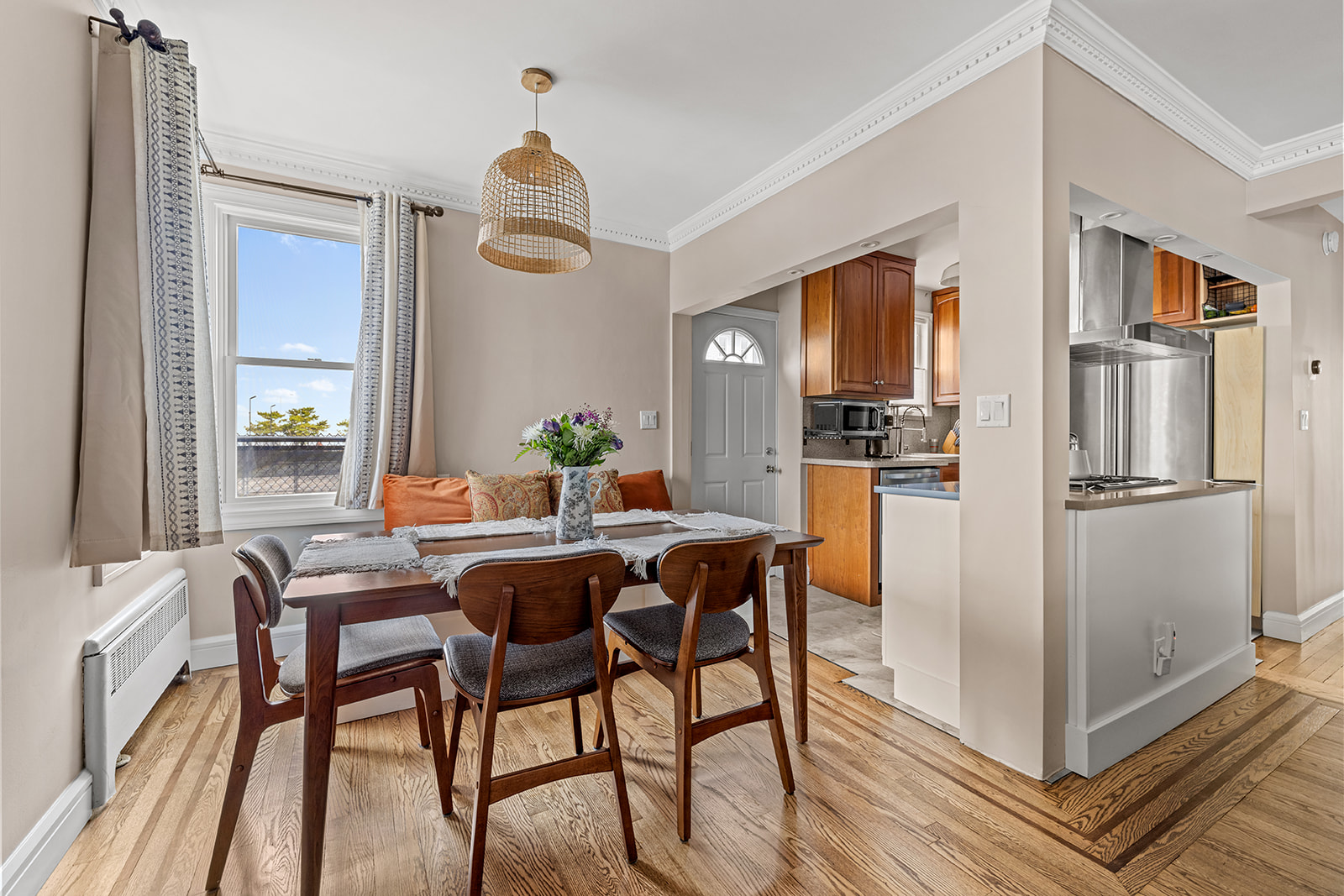 524 Beach 127th Street Queens, NY 11694 - Photo 4 of 18 a dining room with furniture and window