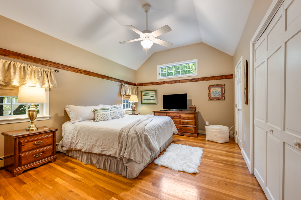 38 Berkeley Street Reading, MA 01867 - Photo 40 of 50