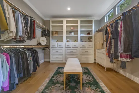 Contact Agent | 141 Sherwood Drive, Westlake Village, CA 91361