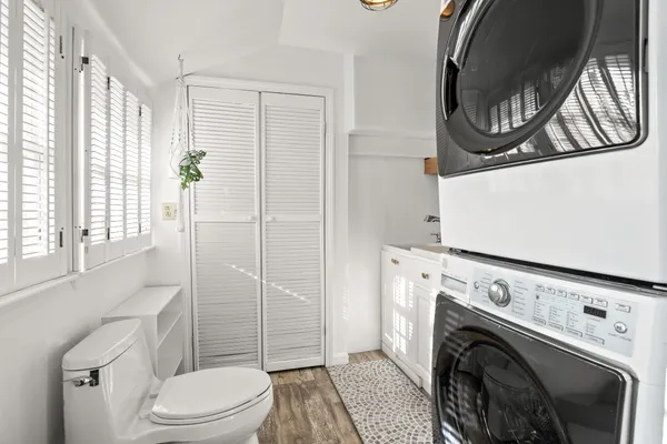 $725,000 | 7 Moreland Avenue, Hull, MA 02045