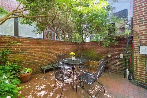 $789,000 | 421 South Jessup Street, Philadelphia, PA 19147