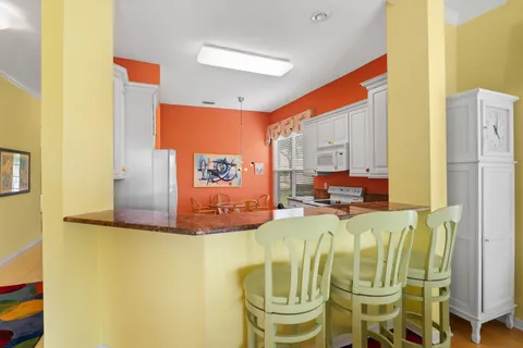 $725,000 | 1843 Leamington Lane, Naples, FL 34109
