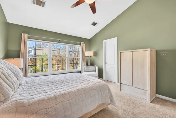 $800,000 | 12017 Edgemere Circle, Reston, VA 20190