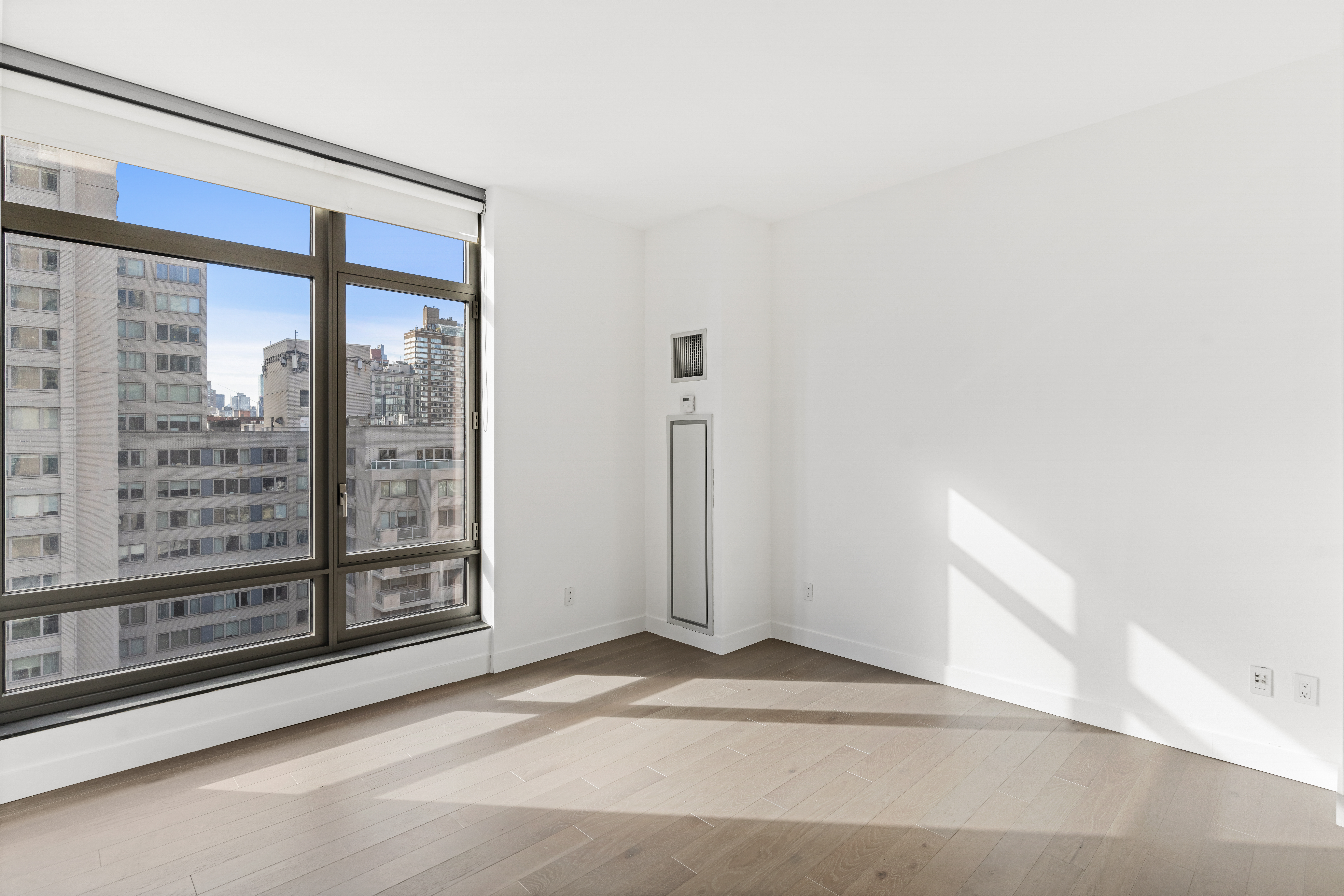 450 East 83rd Street, Unit 9E Manhattan, NY 10028 - Photo 10 of 18 a view of front door