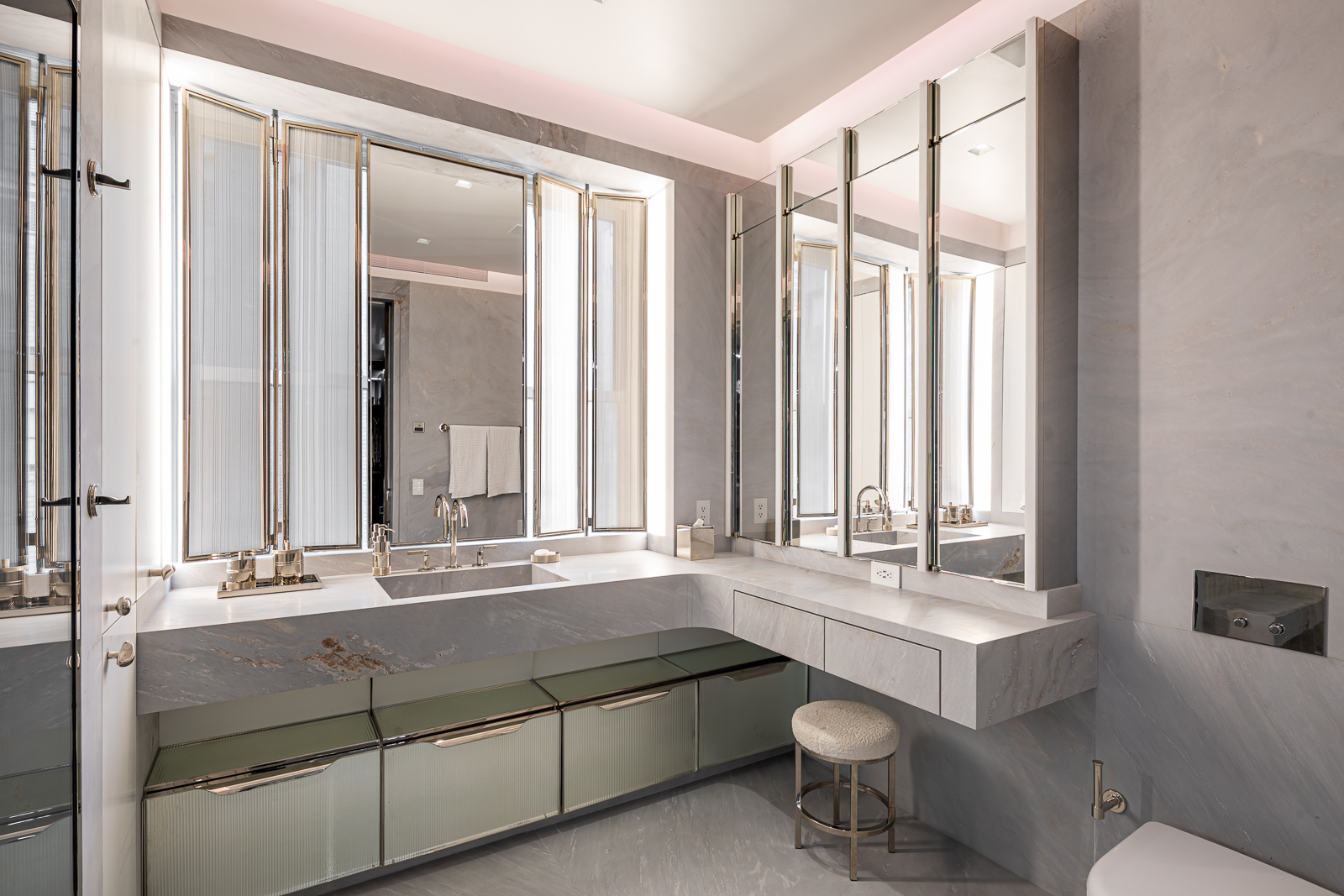 730 Park Avenue, Unit 10/11C Manhattan, NY 10021 - Photo 13 of 29