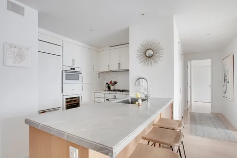 $2,695,000 | 212 Warren Street, Unit 17S | Battery Park City