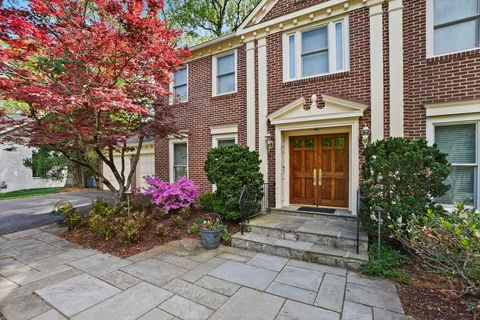 $1,499,900 | 10904 Roundtable Court, Rockville, MD 20852
