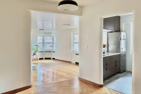 $550,000 | 140 Cabrini Boulevard, Unit 23 | Hudson Heights