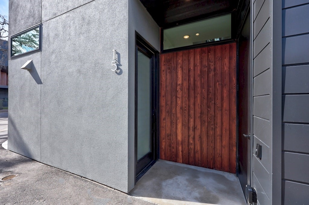 219 Lessin Lane, Unit 15 Austin, TX 78704 - Photo 2 of 53 Gallery Image 2