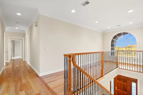 Contact Agent | 5105 Franklin Pike, Nashville, TN 37220