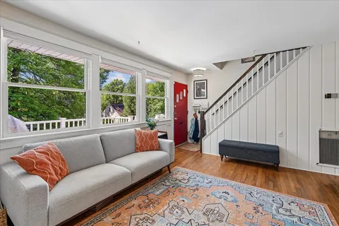 $565,000 | 905 Robin Road, Silver Spring, MD 20901
