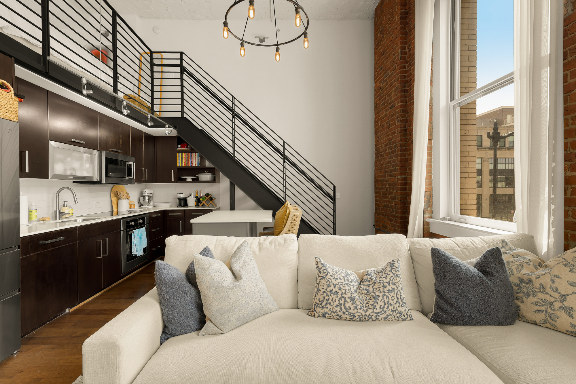 1401 R Street Northwest, Unit 203 Washington, DC 20009 - Photo 6 of 29