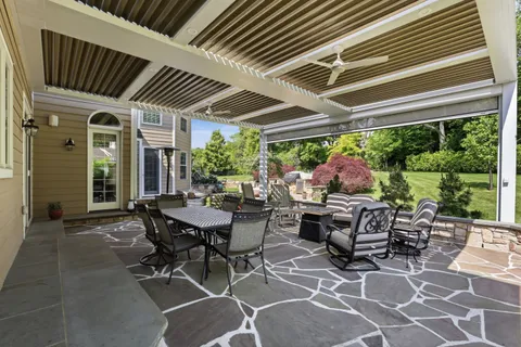 $1,750,000 | 302 Jefferson Drive, Malvern, PA 19355
