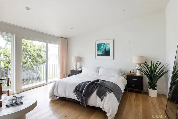 $1,799,000 | 1504 Westcliff Drive, Newport Beach, CA 92660