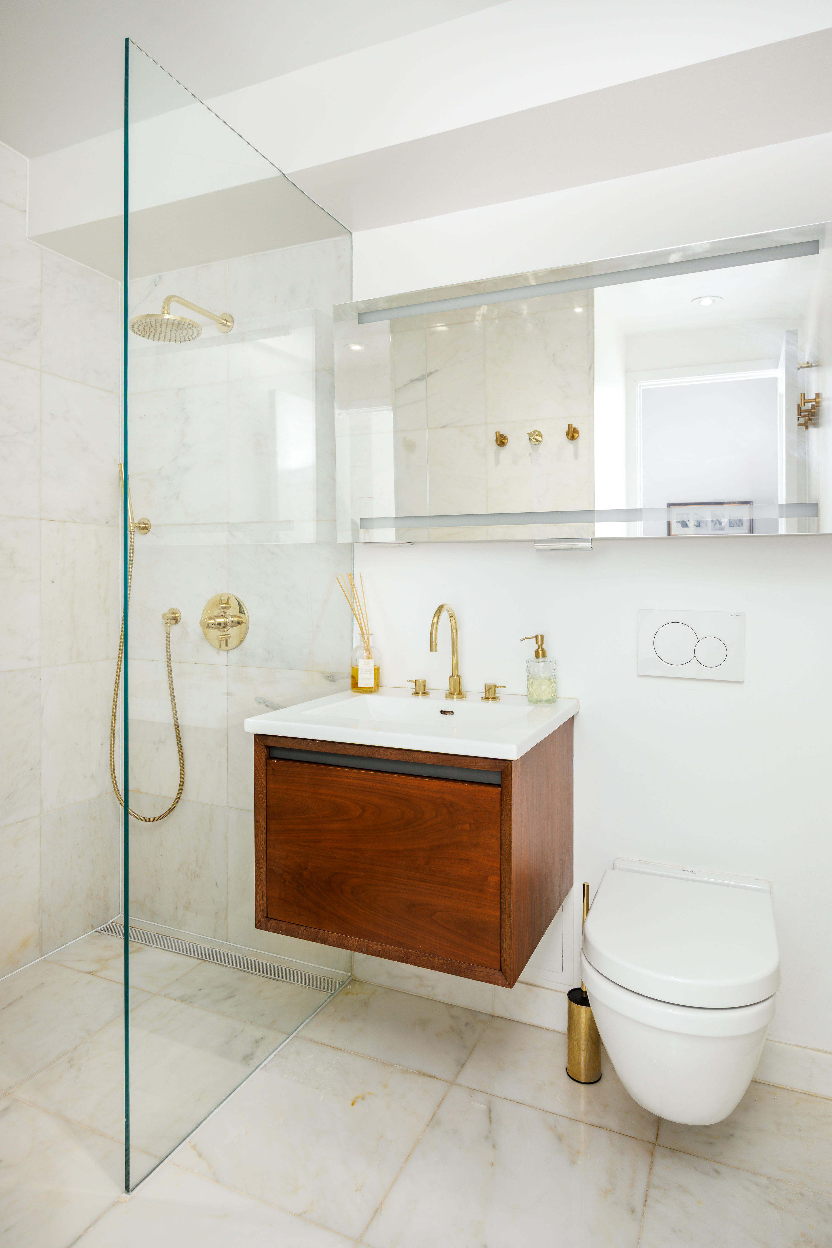 201 West 16th Street, Unit 4B Manhattan, NY 10011 - Photo 5 of 12