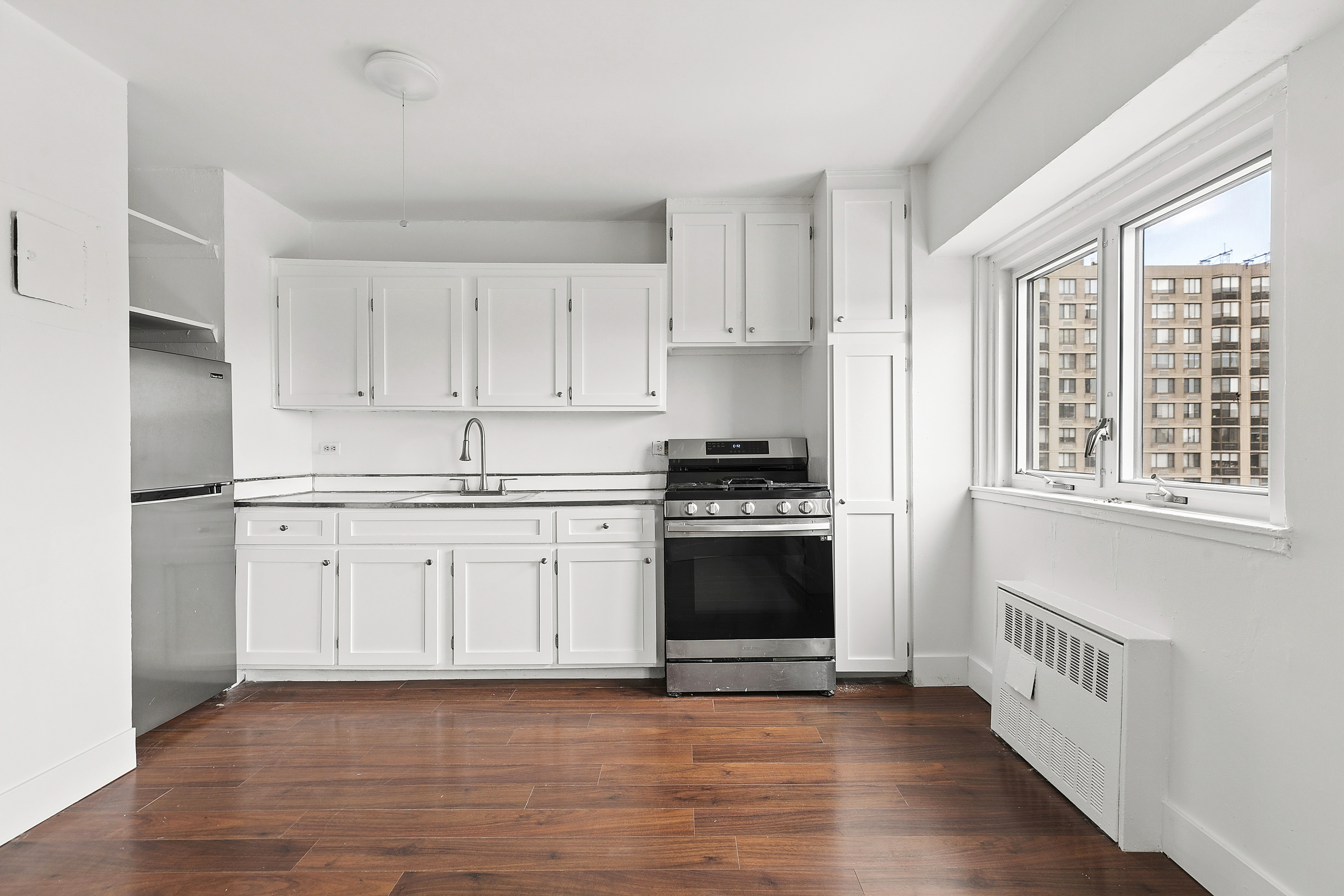 609 Columbus Avenue, Unit 16C Manhattan, NY 10024 - Photo 3 of 8