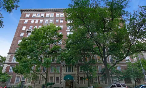 $1,450,000 | 416 Ocean Avenue, Unit 14 | Prospect Park South