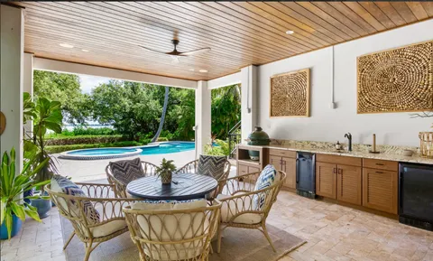 $4,400,000 | 220 North Harbor Drive, Holmes Beach, FL 34217