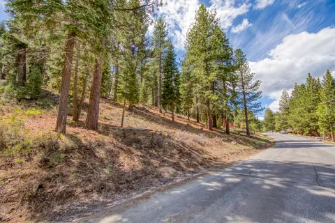 Contact Agent | Address Upon Request, Truckee, CA 96161