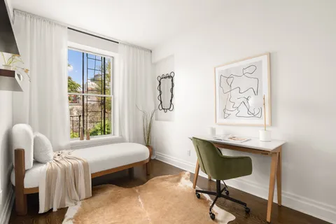 $1,599,000 | 695 Degraw Street, Unit 2 | Park Slope