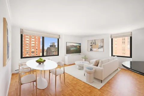 $1,349,500 | 1641 3rd Avenue, Unit 28K | Upper East Side