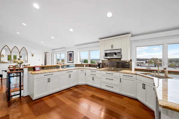 $1,220,000 | 327 Warren Avenue, Unit J, Baltimore, MD 21230