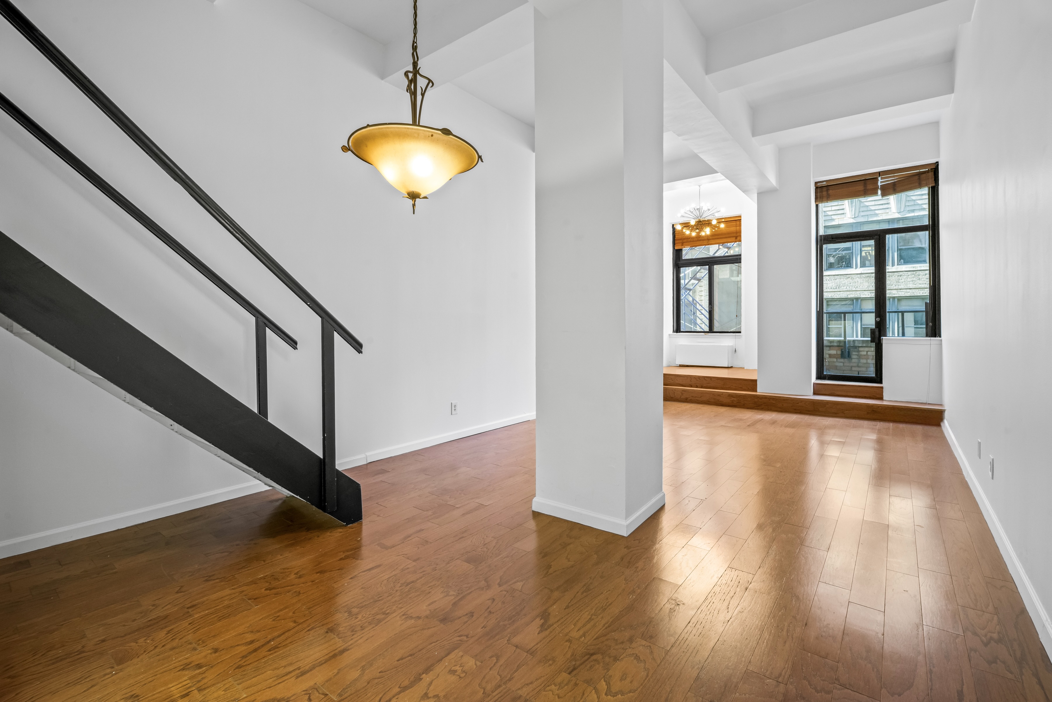 310 East 46th Street, Unit 8U Manhattan, NY 10017 - Photo 5 of 16