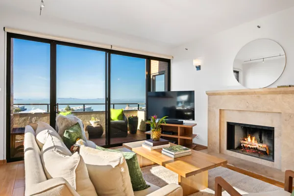 $1,898,000 | 101 Lombard Street, Unit 901W, San Francisco, CA 94111