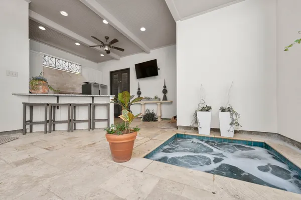 $1,250,000 | 11438 Center Court Boulevard, Baton Rouge, LA 70810