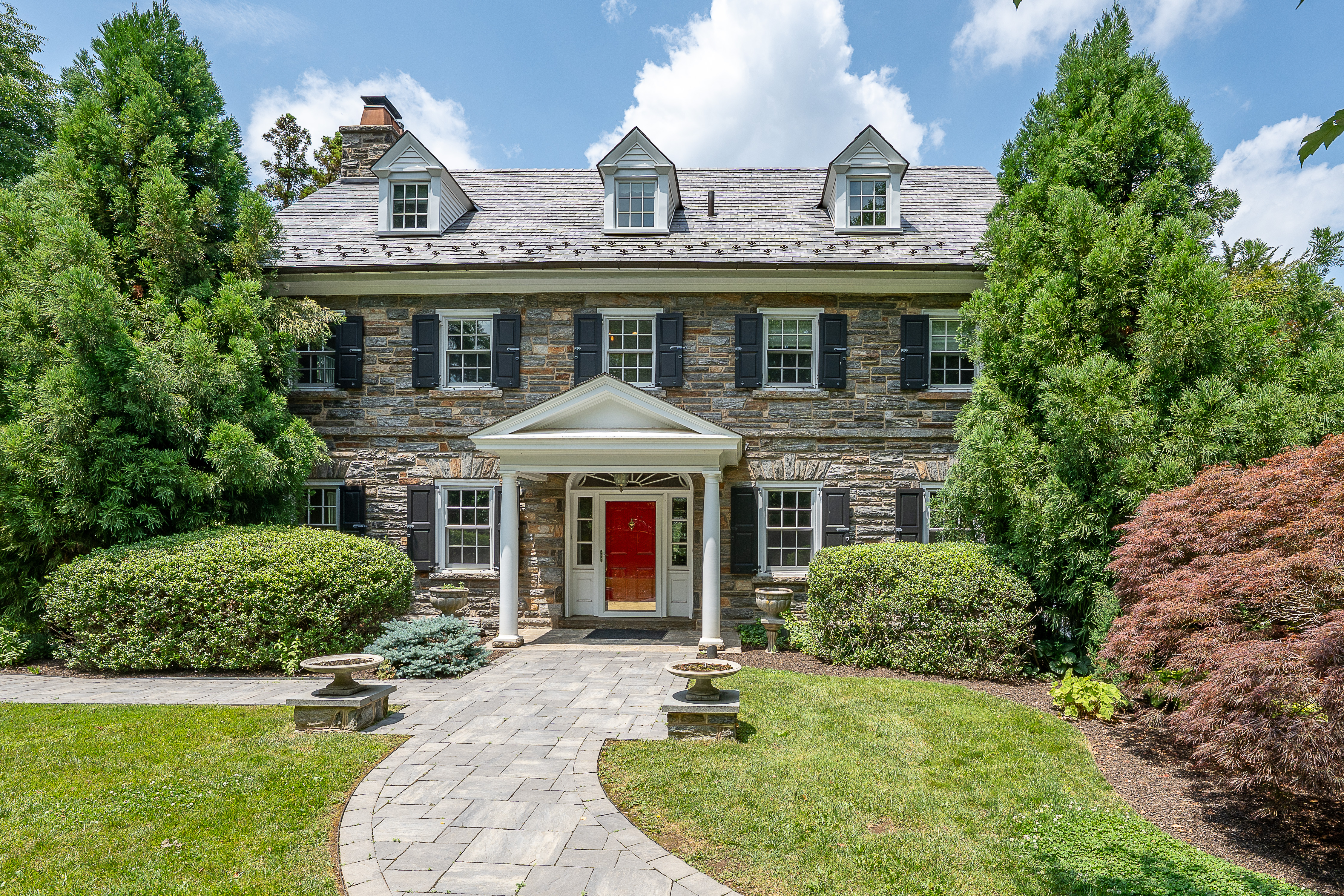 101 East Brookhaven Road Wallingford, PA 19086 - Photo 3 of 140