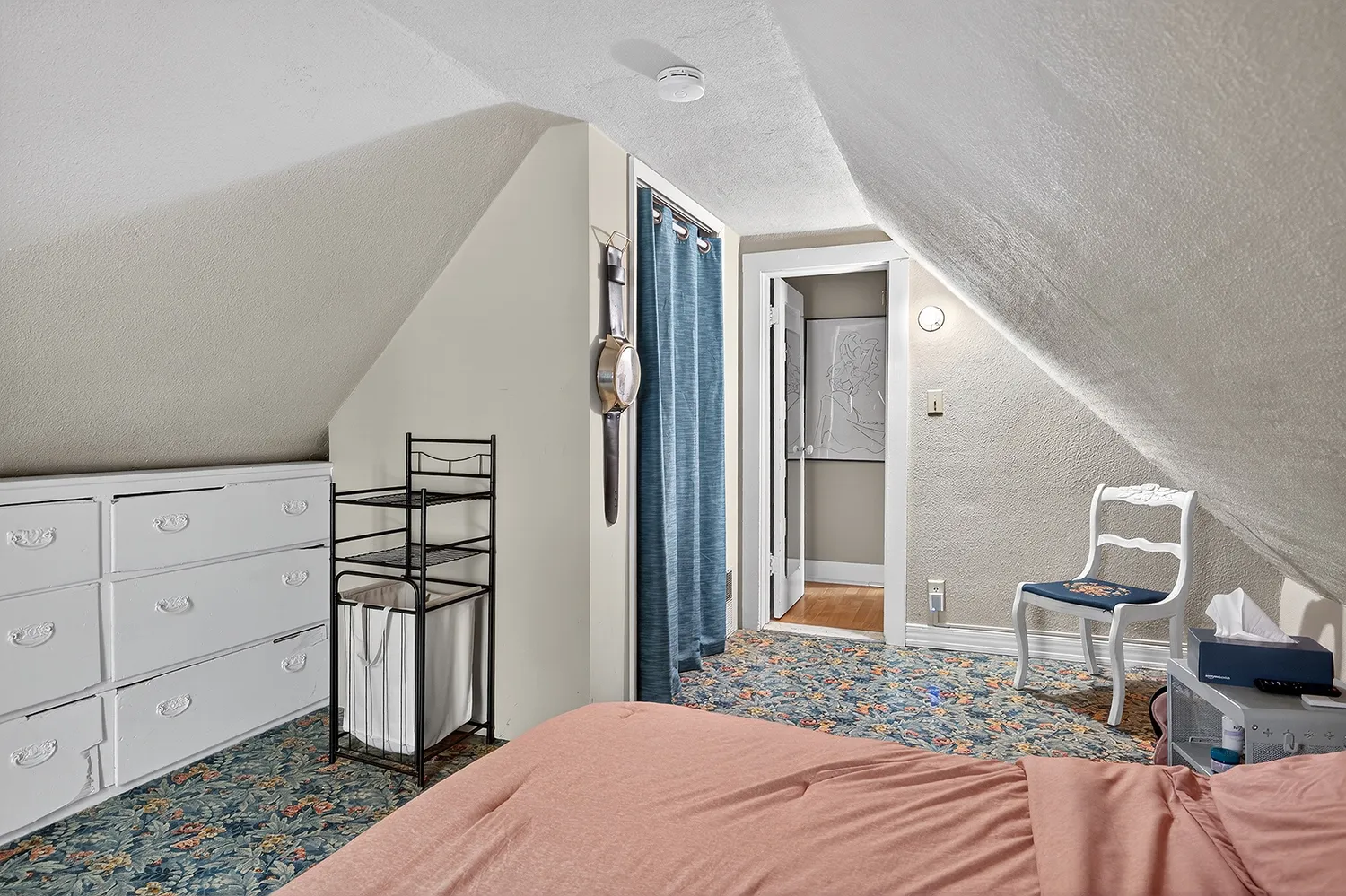 $265,000 | 4405 15th Avenue South, Minneapolis, MN 55407