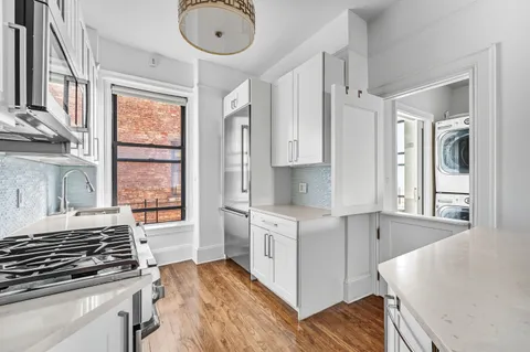 $1,690,000 | 418 Central Park West, Unit 54 | Upper West Side