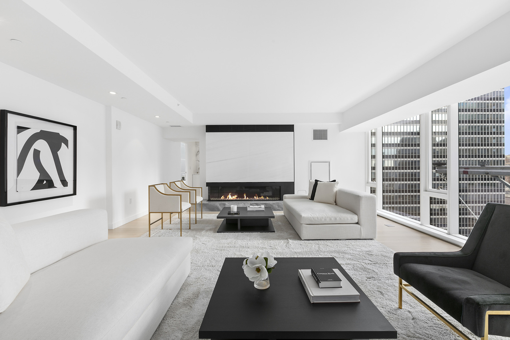 135 West 52nd Street, Unit 35A Manhattan, NY 10019 - Photo 4 of 30