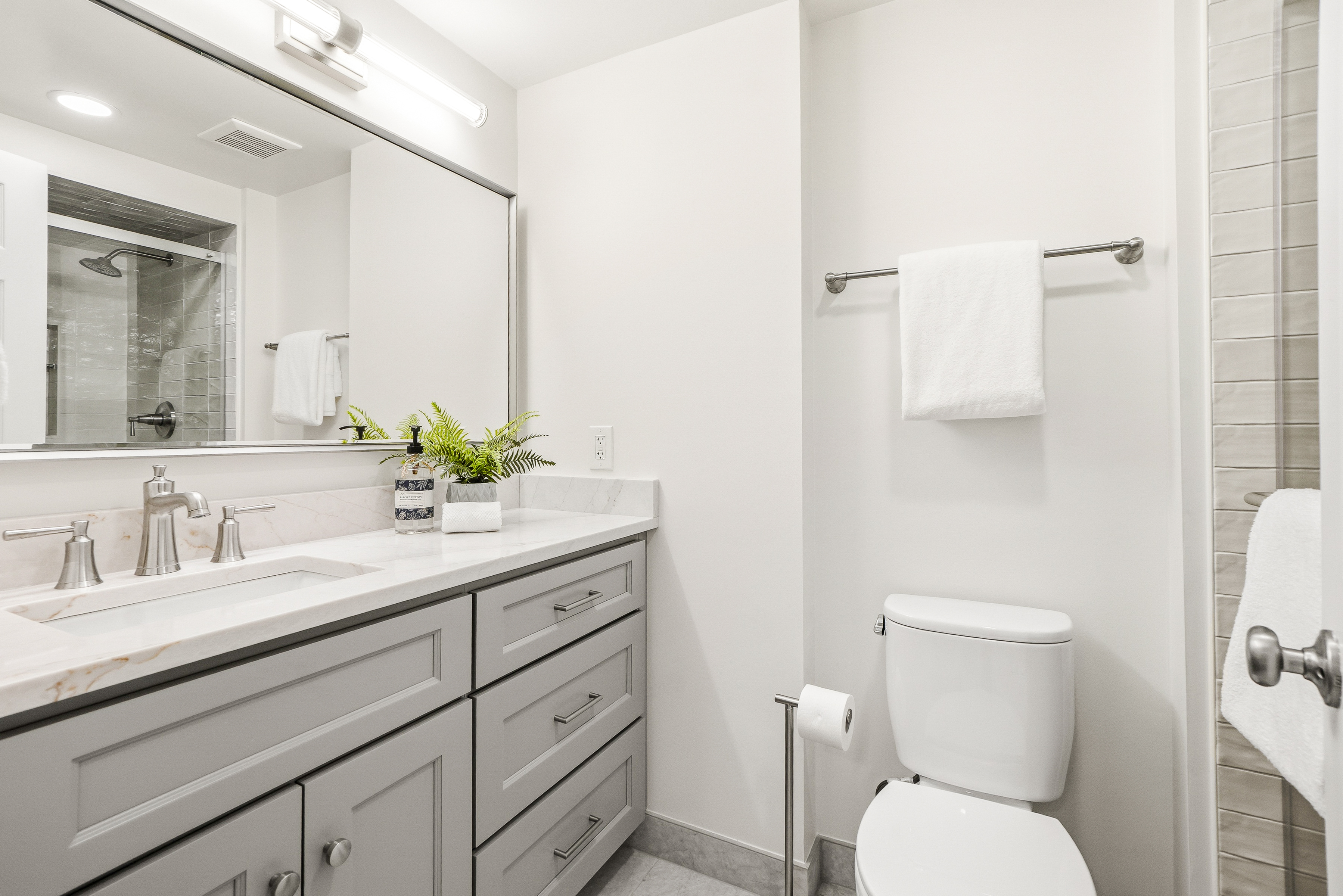 1706 16th Street Northwest, Unit 1 Washington, DC 20009 - Photo 38 of 58