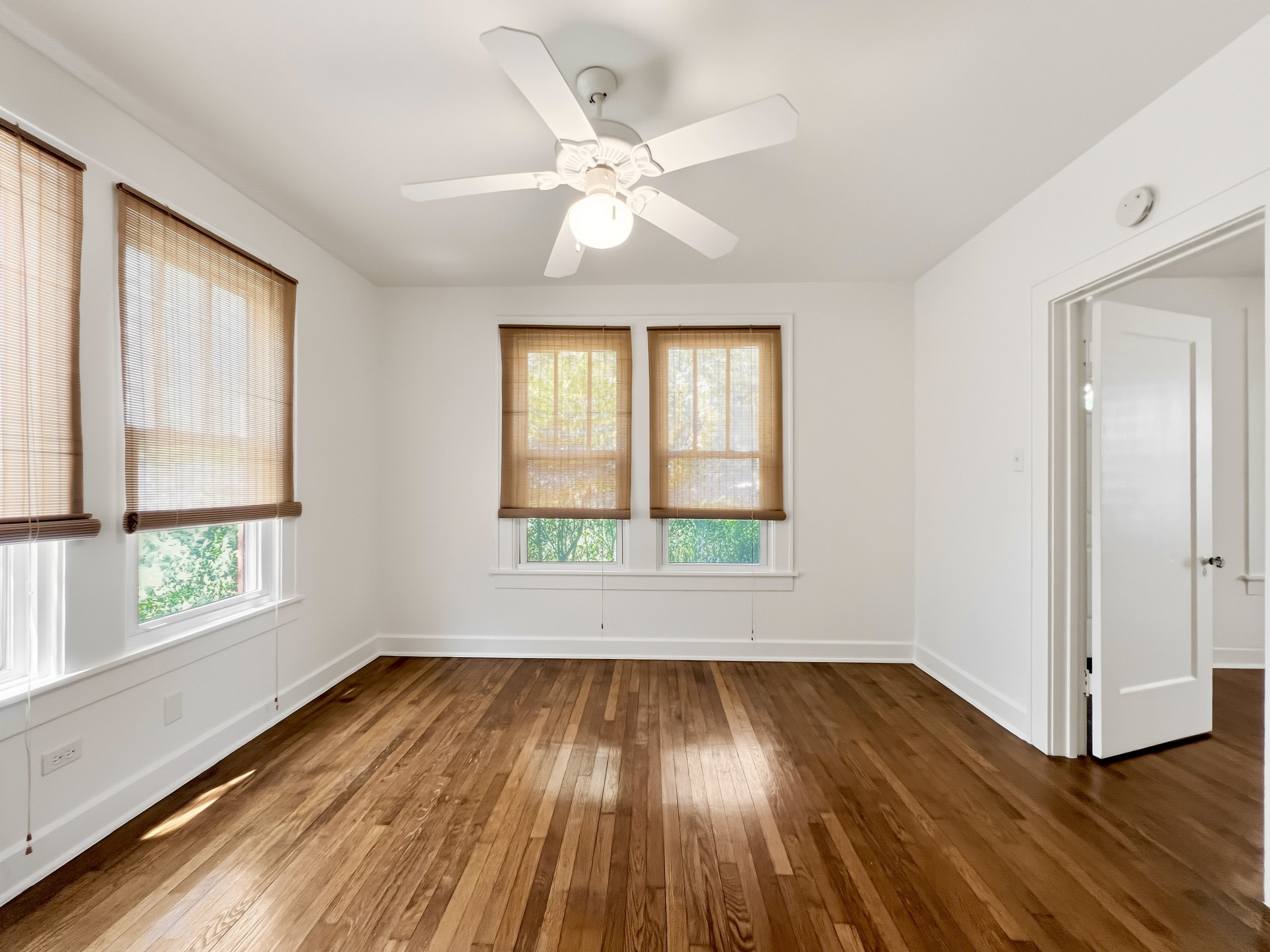 3307 Helms Street Austin, TX 78705 - Photo 17 of 24 Gallery Image 17