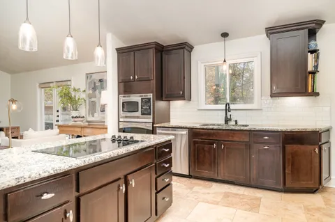 $785,000 | 1018 Shady Bluff Drive, Charlotte, NC 28211