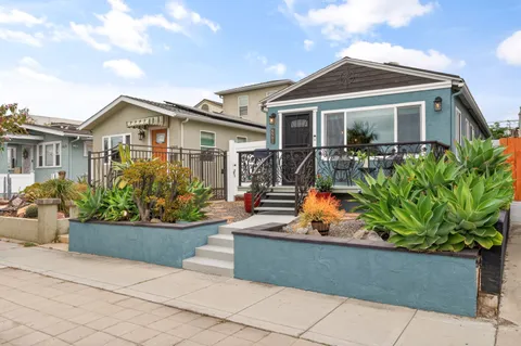 $949,000 | 4561 Bancroft Street, San Diego, CA 92116