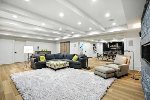 $5,800,000 | 1200 Jossie Lane, McLean, VA 22102