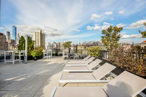 $550,000 | 230 East 15th Street, Unit 9B | Gramercy