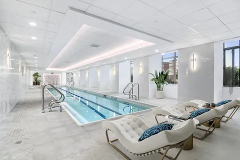 $1,085,000 | 112-01 Queens Boulevard, Unit 17H | Forest Hills