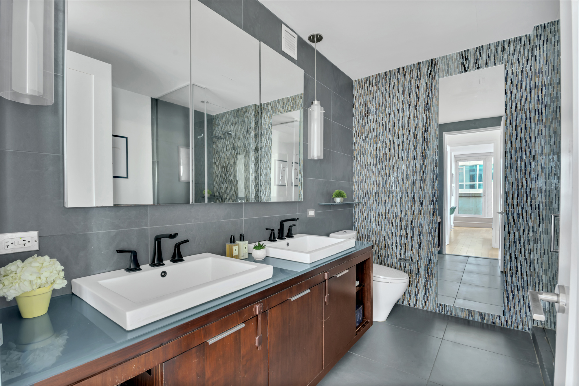 22 North 6th Street, Unit 6D Brooklyn, NY 11249 - Photo 12 of 33