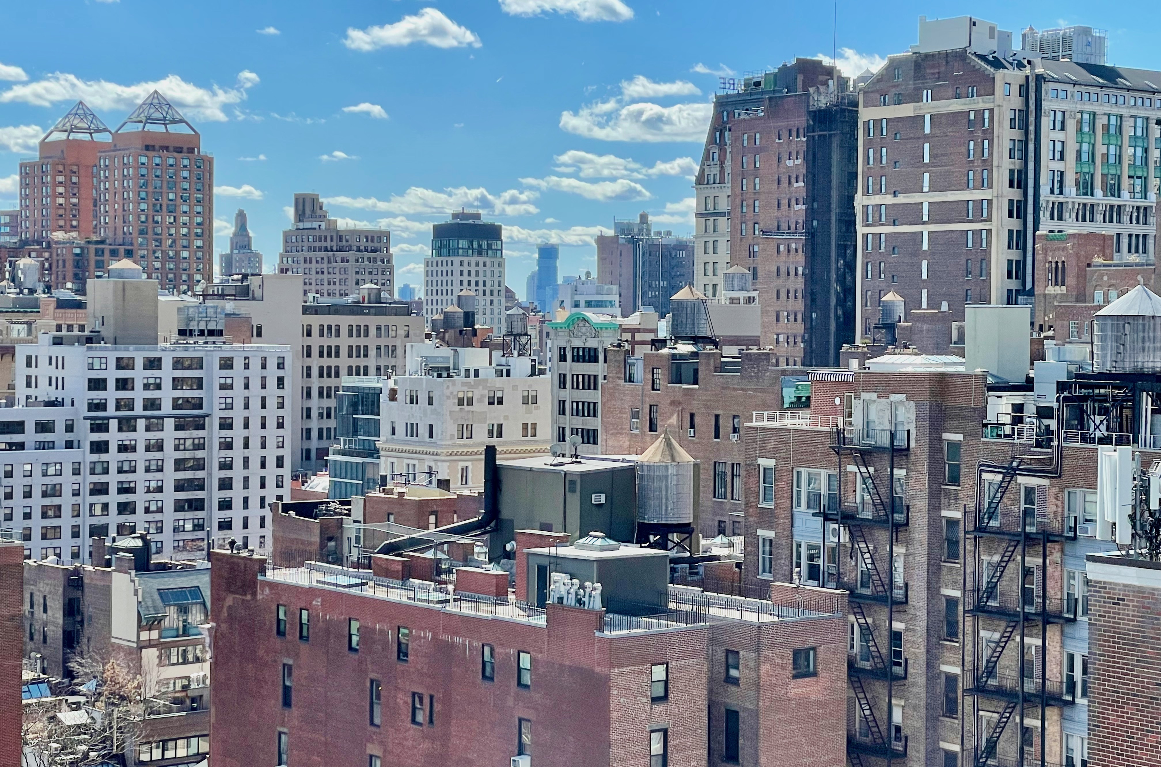 201 East 21st Street, Unit 20B Manhattan, NY 10010 - Photo 9 of 13