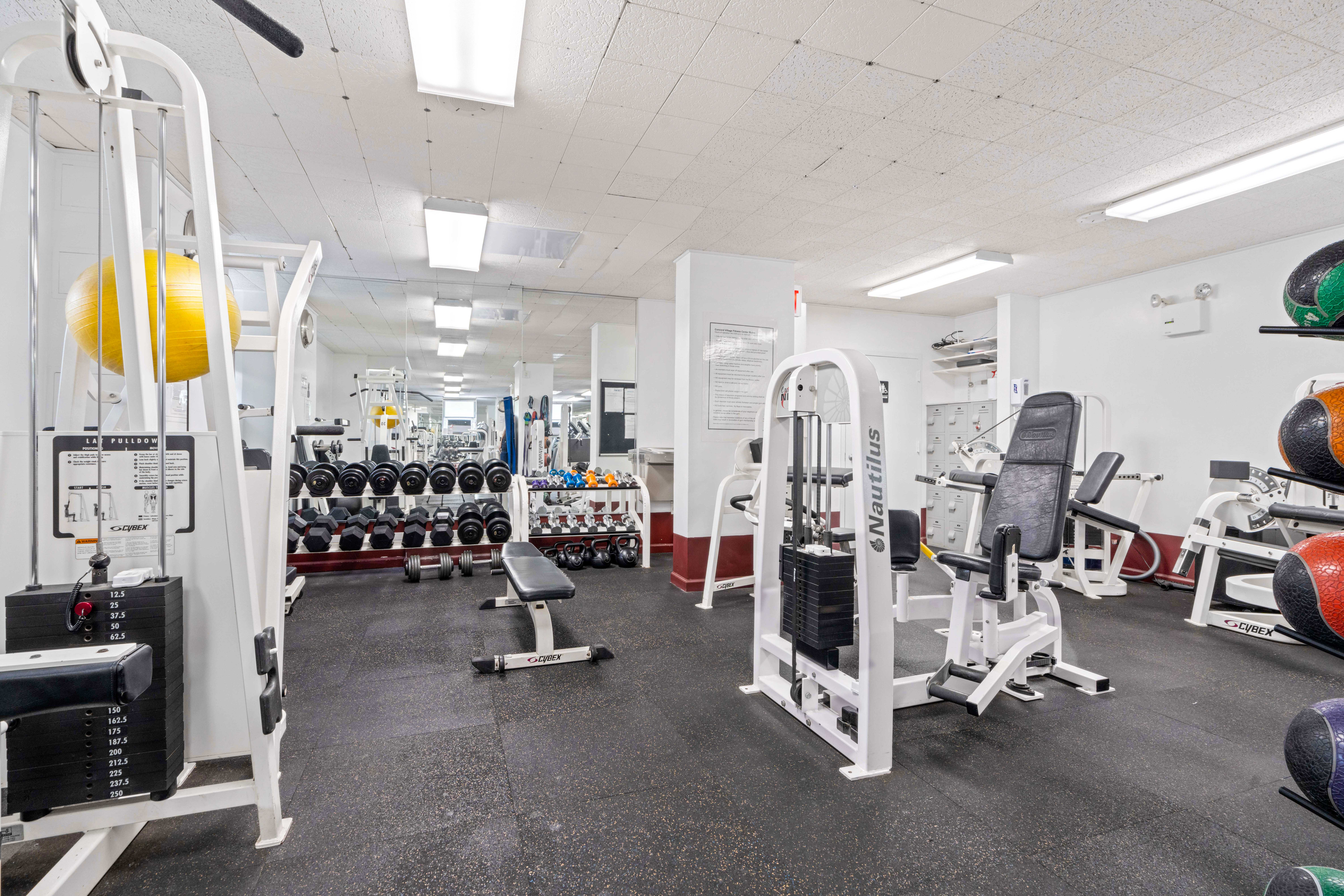 230 Jay Street, Unit 10H Brooklyn, NY 11201 - Photo 10 of 13 a view of a room with gym equipment