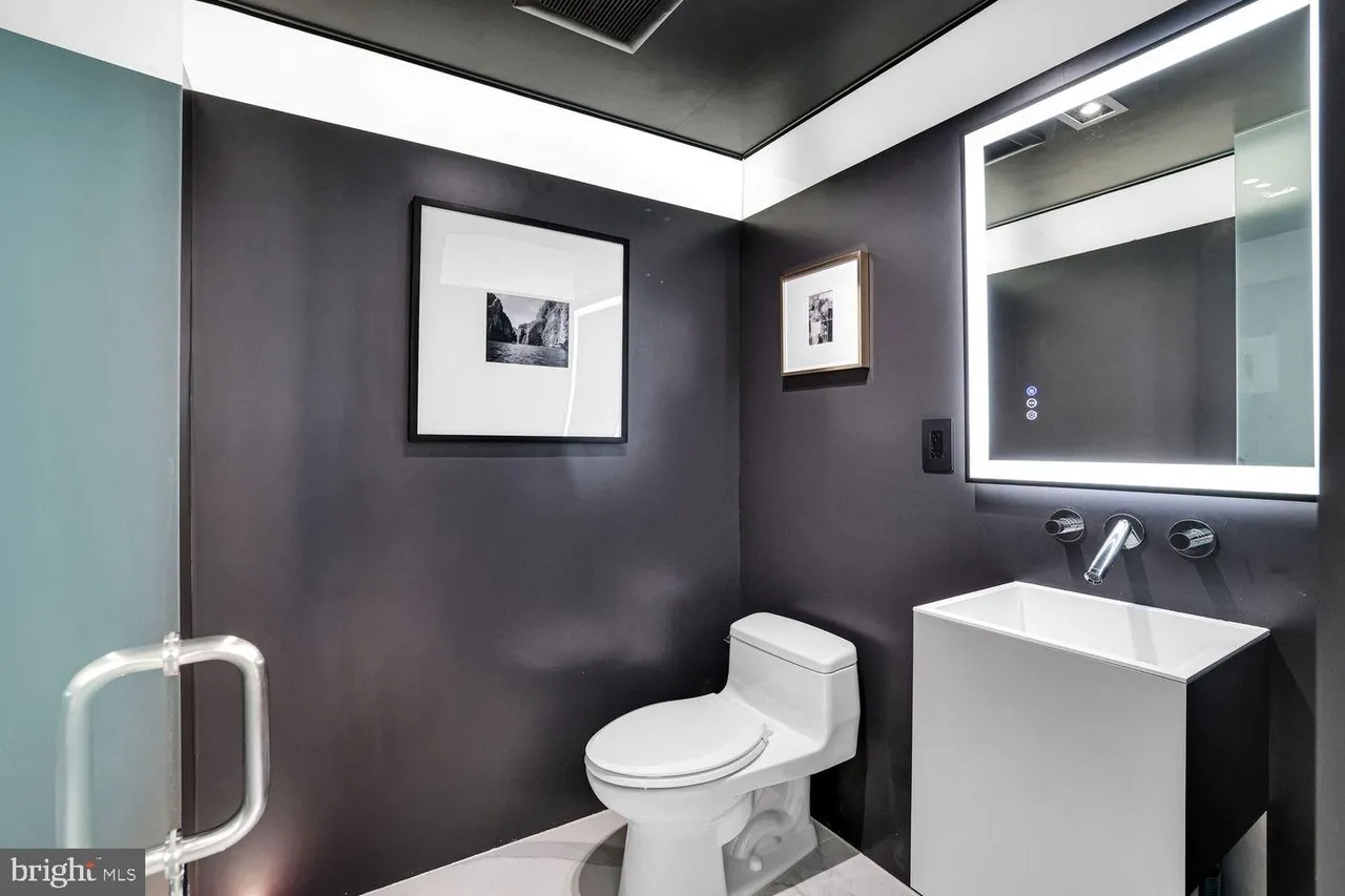 1630 19th Street Northwest Washington, DC 20009 - Photo 32 of 44