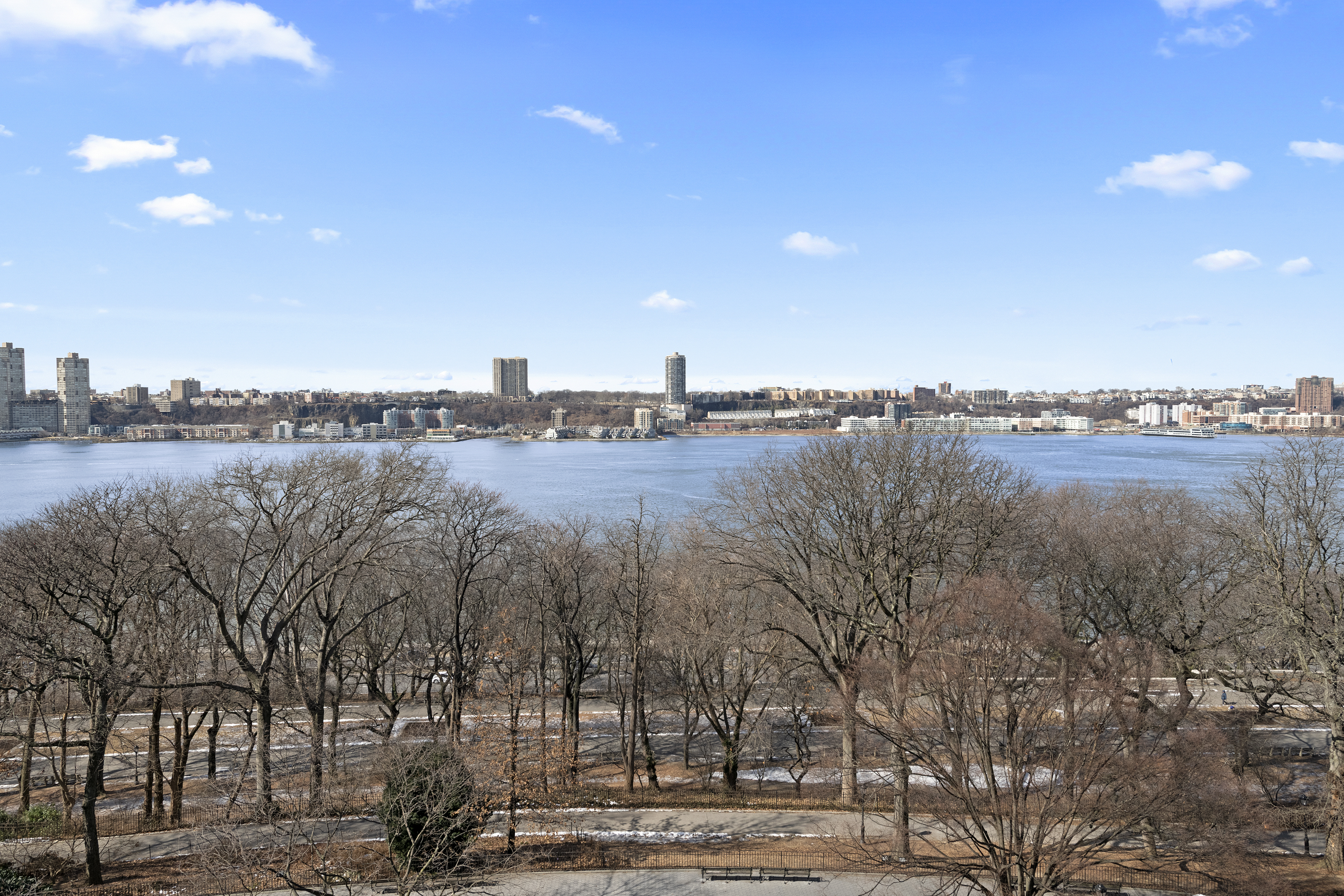 160 Riverside Drive, Unit 8A Manhattan, NY 10024 - Photo 13 of 15 a view of a city and lake