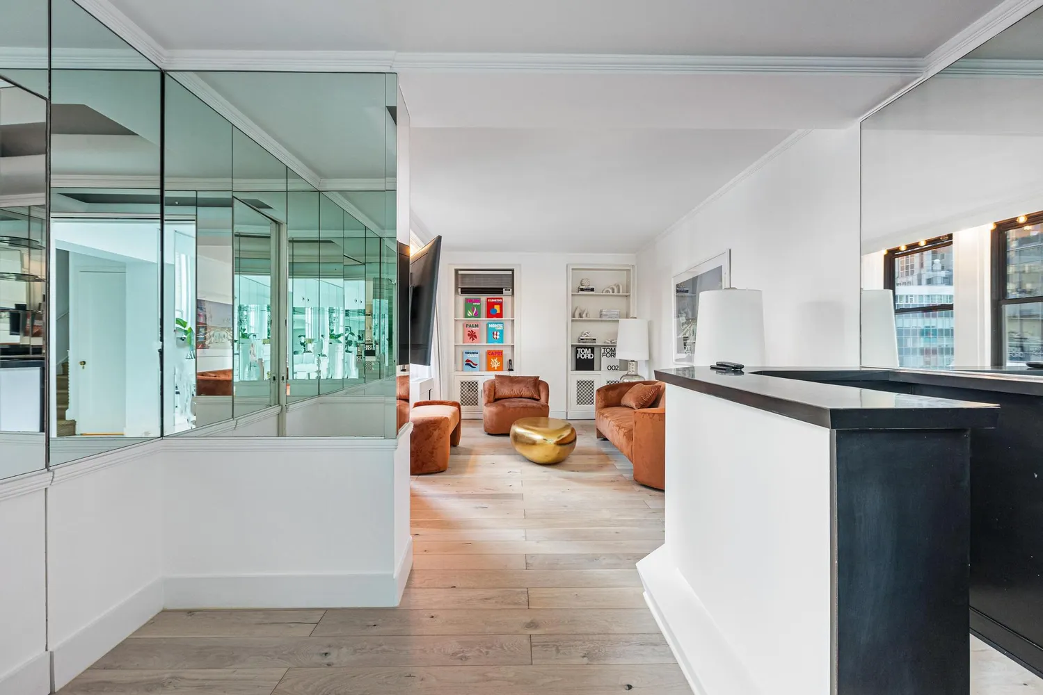 $25,000 | 111 East 56th Street, Unit 2100 | Midtown East