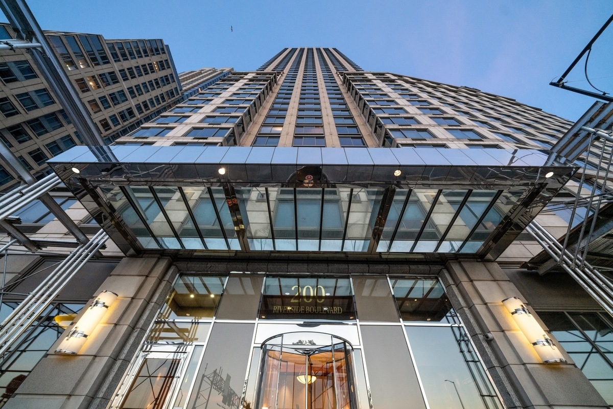 200 Riverside Boulevard, Unit 9F Manhattan, NY 10069 - Photo 11 of 12