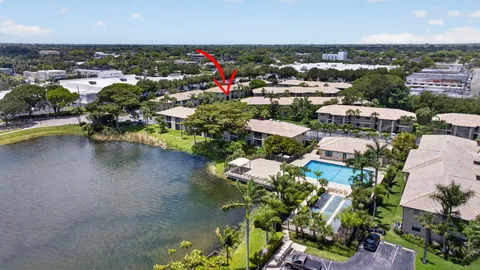 $225,000 | 5561 Lakeside Drive, Unit 107, Margate, FL 33063