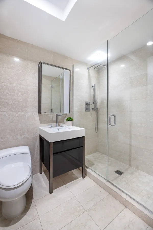 $12,000 | 75 Wall Street, Unit 36F | Financial District