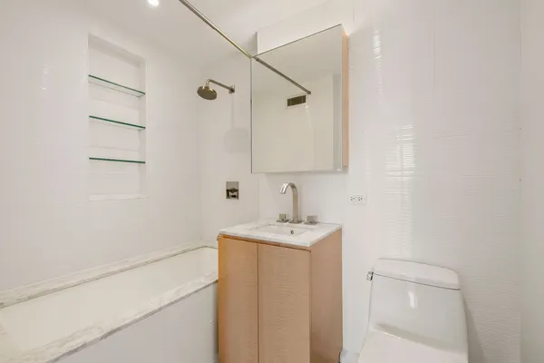 $2,500,000 | 322 West 57th Street, Unit 26B | Hell's Kitchen